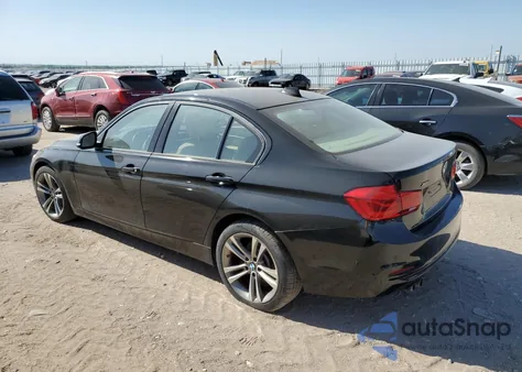 2016 BMW 328 Xi Sulev z USA, uszkodzony, nr VIN WBA8E3G56GNU38751